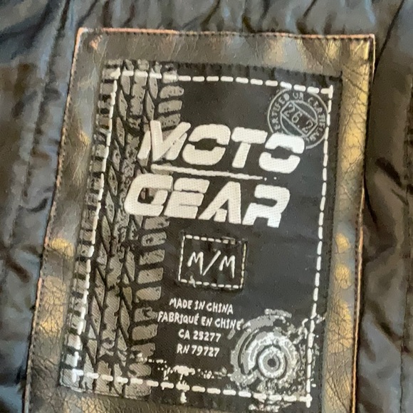 Men's Brown Leather Jacket - Picture 6 of 10